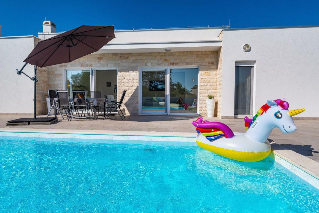 Holiday Home Gabriella Poljica  Ngoại thất bức ảnh